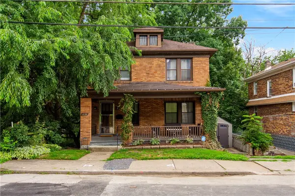 2230 Fairland St, Pittsburgh, PA 15210