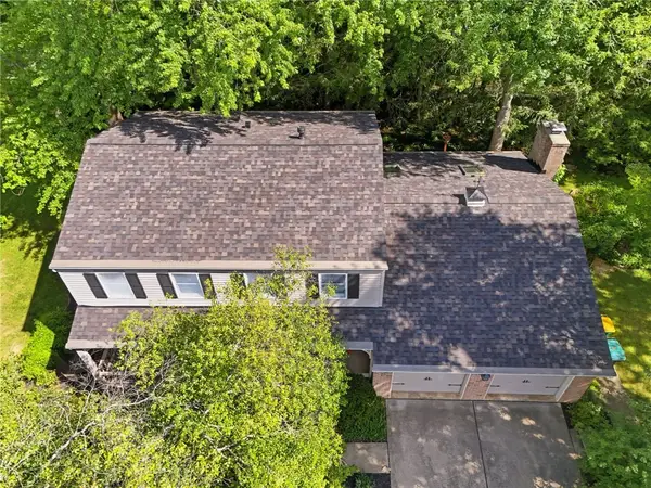 4735 Lucy Dr, Allison Park, PA 15101