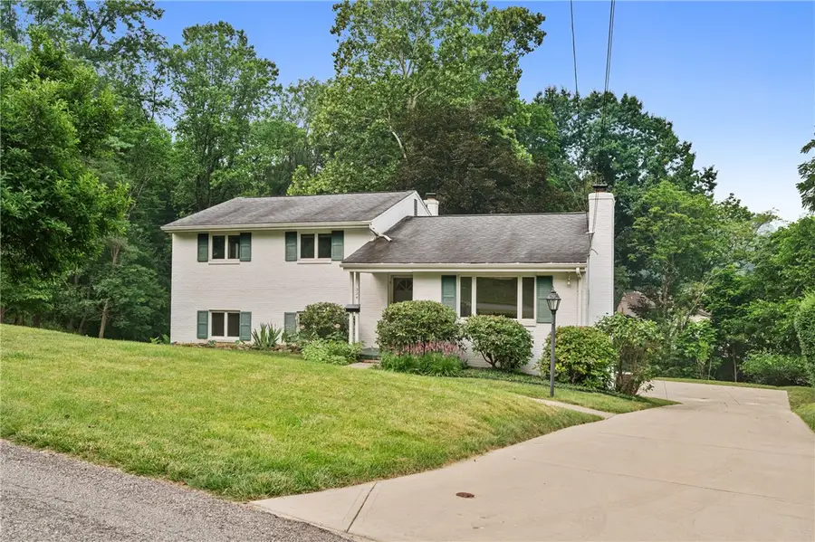 324 Haugh Dr, Pittsburgh, PA 15237 - #2