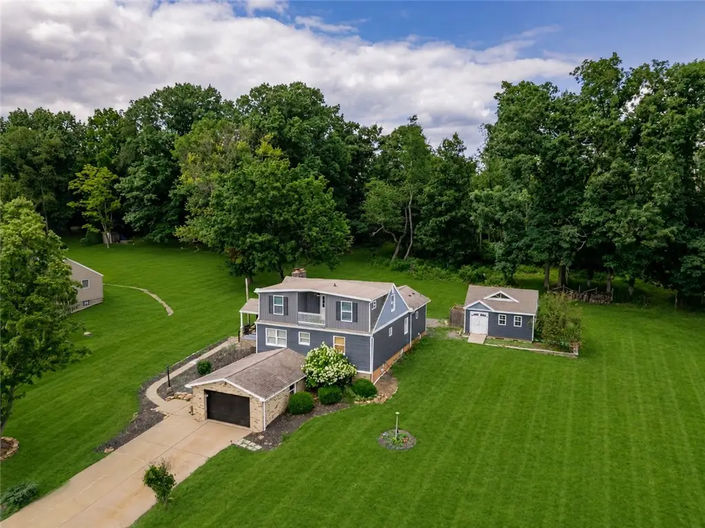 2947 Chautauqua Dr, Gibsonia, PA 15044 - #1