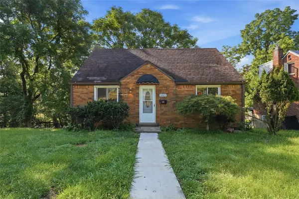 12022 Harvard Drive, Pittsburgh, PA 15235