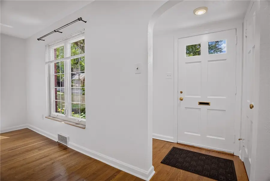 815 Country Club Dr, Pittsburgh, PA 15228 - #3