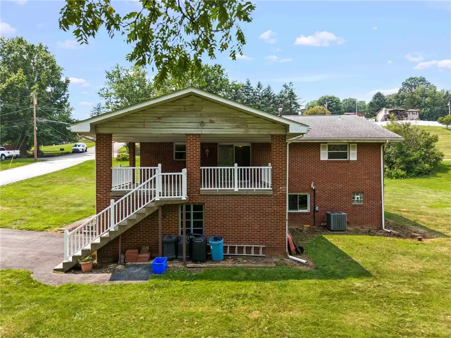 753 Glenn St, Canonsburg, PA 15317 - #3