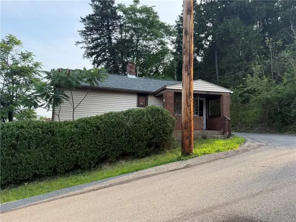 843 Delaware Ave, Glassport, PA 15045