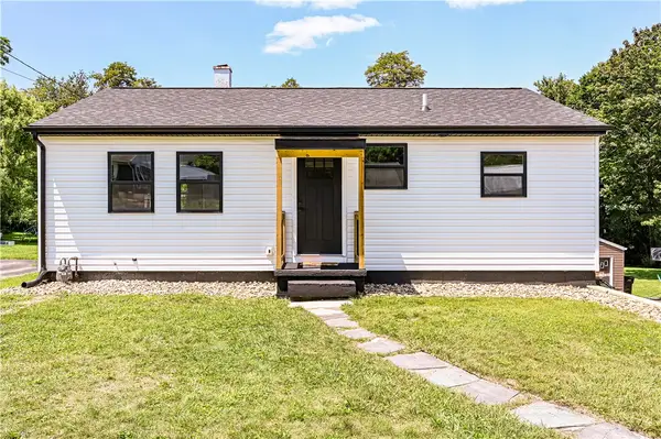 220 Porter Drive, Irwin, PA 15642