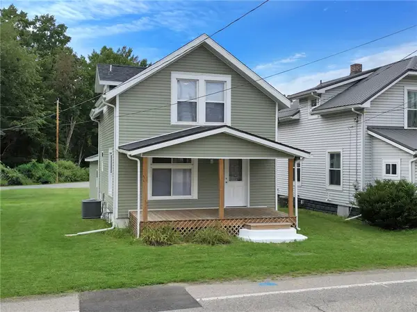 140 Portersville Rd, Ellwood City, PA 16117