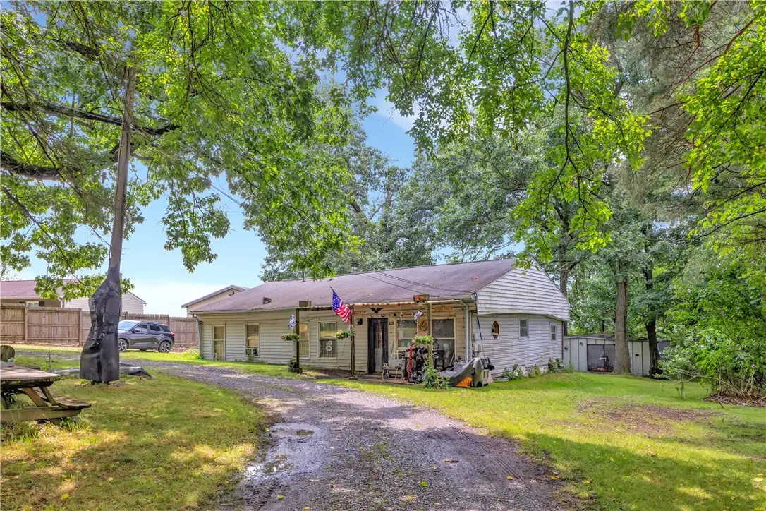 125 Aiken Ln, Mars, PA 16046 - #1