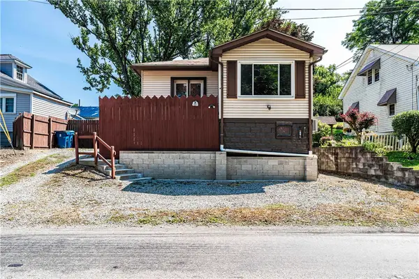 400 Bridge St, Hunker, PA 15639