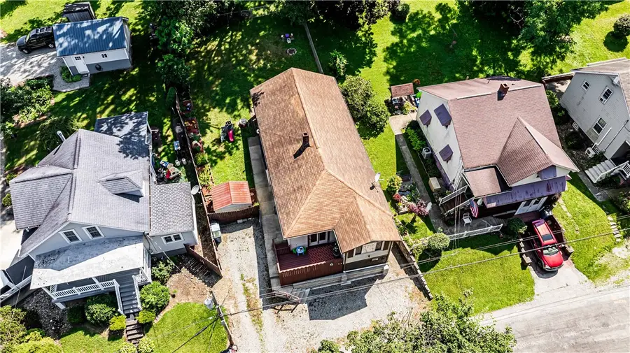 400 Bridge St, Hunker, PA 15639 - #2