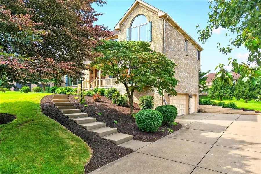 2605 Barnes Drive, Coraopolis, PA 15108 - #2