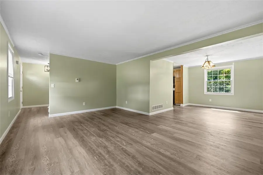 1446 Balsam Dr, Allison Park, PA 15101 - #3