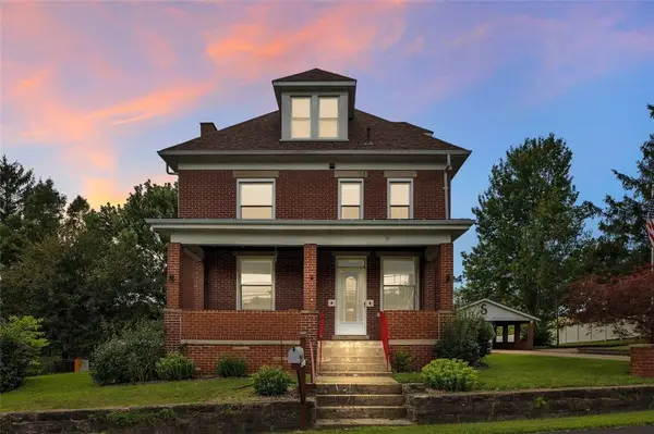 418 Walnut Ave, Hunker, PA 15639