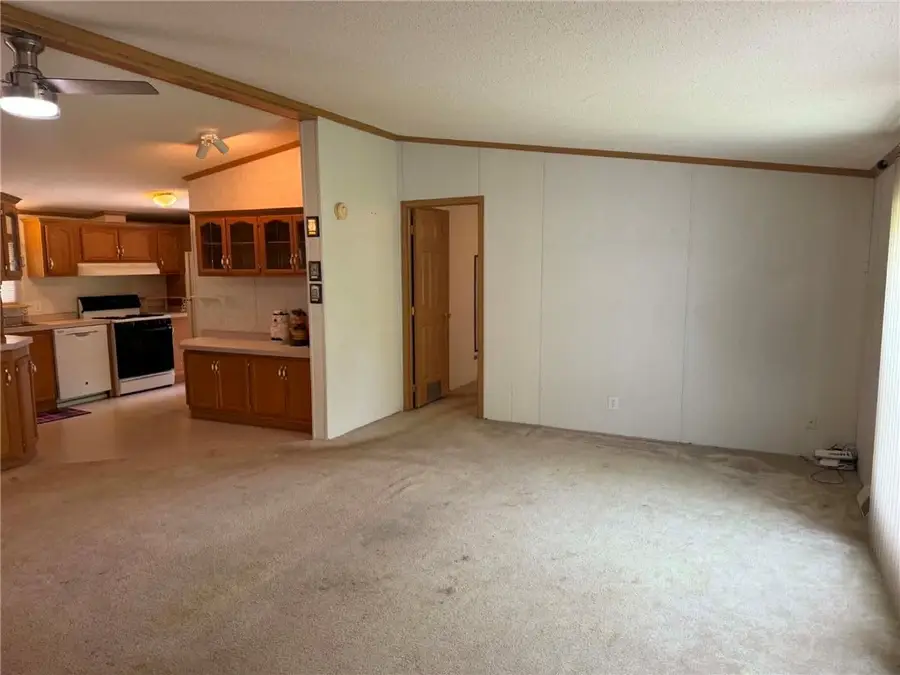127 Mary Lynn Ln, Valencia, PA 16059 - #3