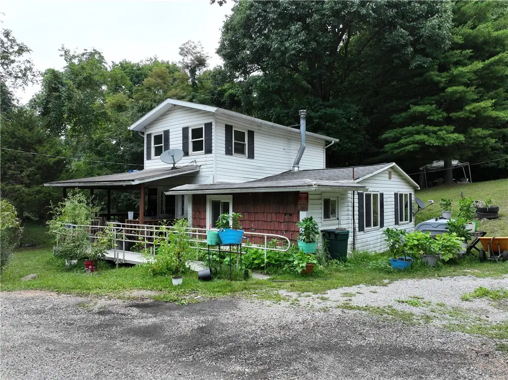 103 Wise Rd, Greensboro, PA 15338 - #1