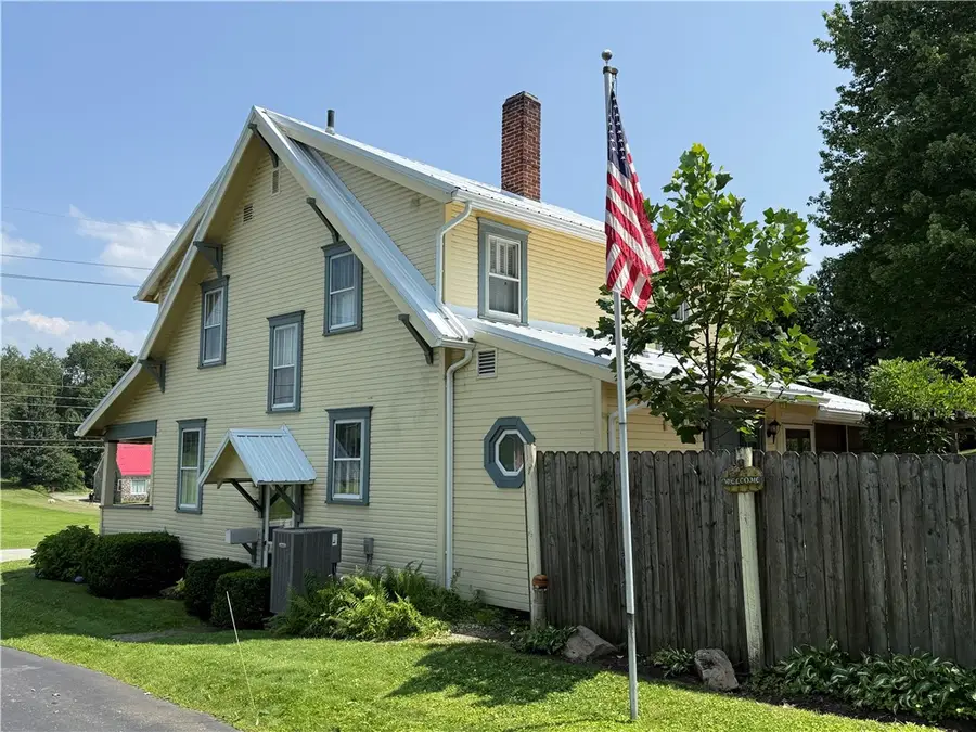 1126 S 6th Street, White, PA 15701 - #3