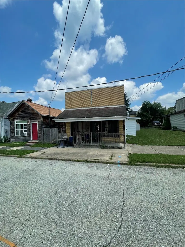 213 5th St, Avonmore, PA 15618 - #2