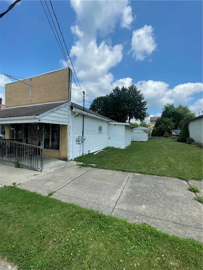 213 5th St, Avonmore, PA 15618 - #3