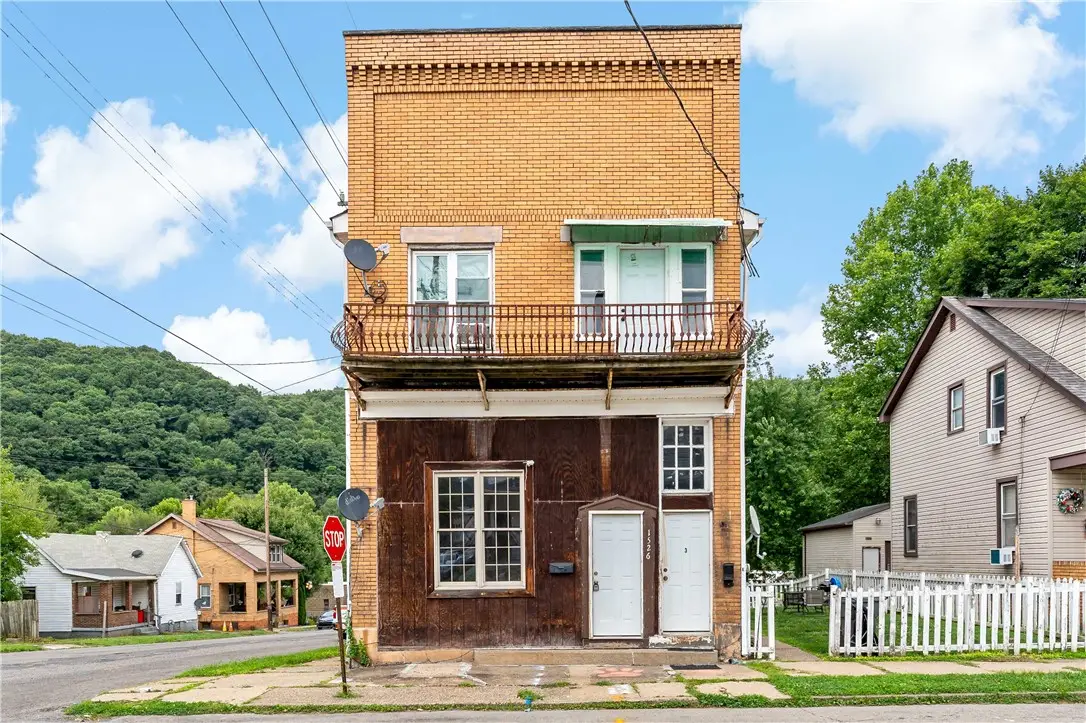 1526 2nd Ave, Beaver Falls, PA 15010 - #1