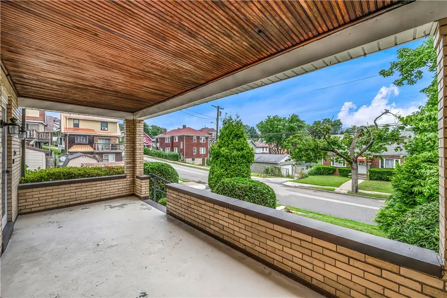 616 Rossmore Ave, Pittsburgh, PA 15226 - #2
