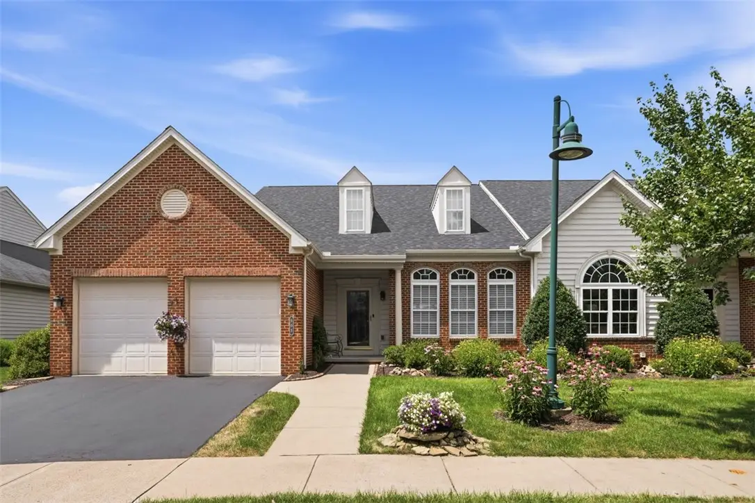 905 Park Plz, Wexford, PA 15090 - #1