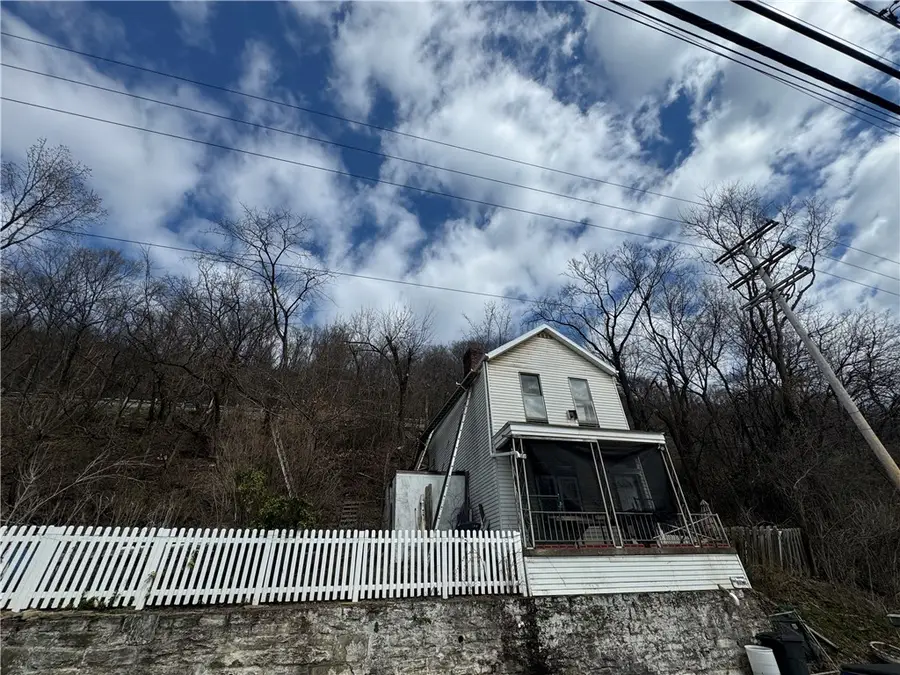 1881 Noble St, Pittsburgh, PA 15215 - #3
