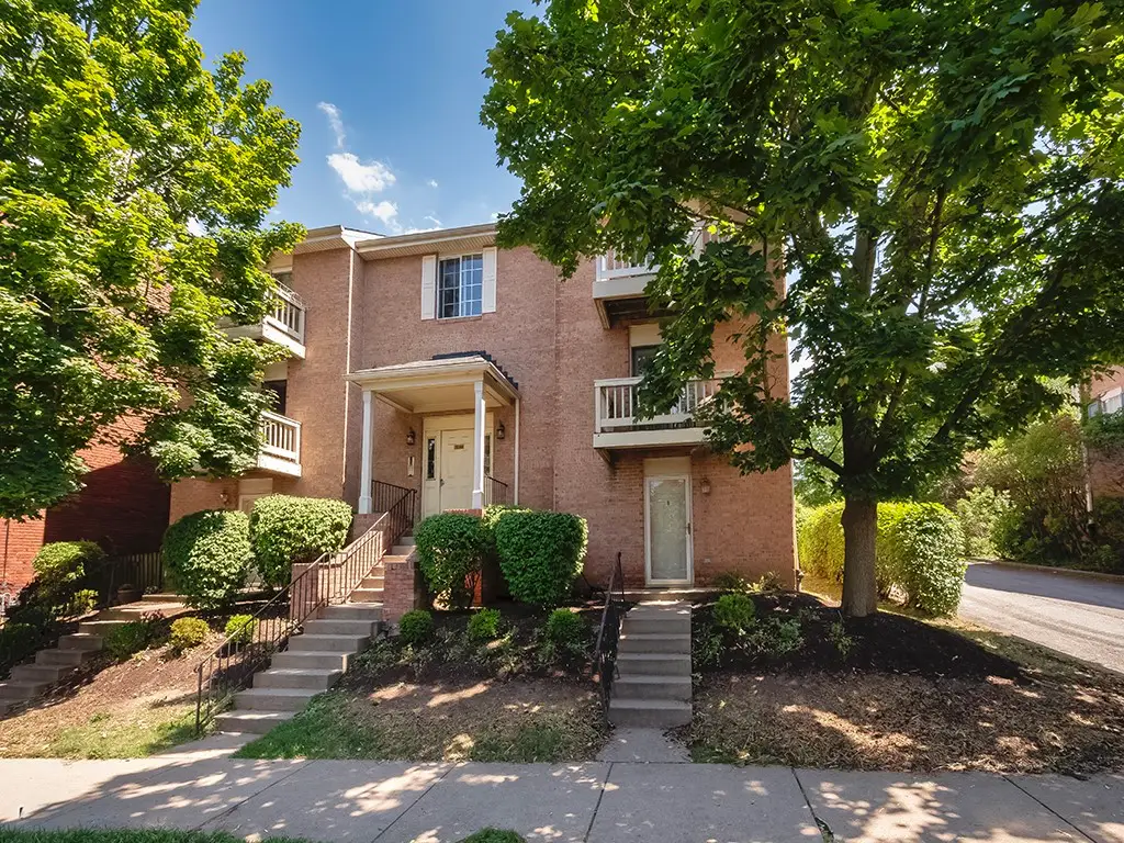 3266 Ward St #4, Pittsburgh, PA 15213 - #1
