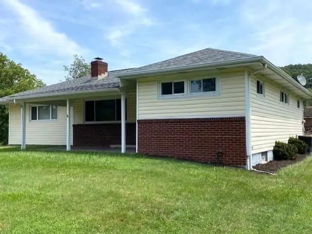 2488 Banks School Road, Gibsonia, PA 15044 - #2