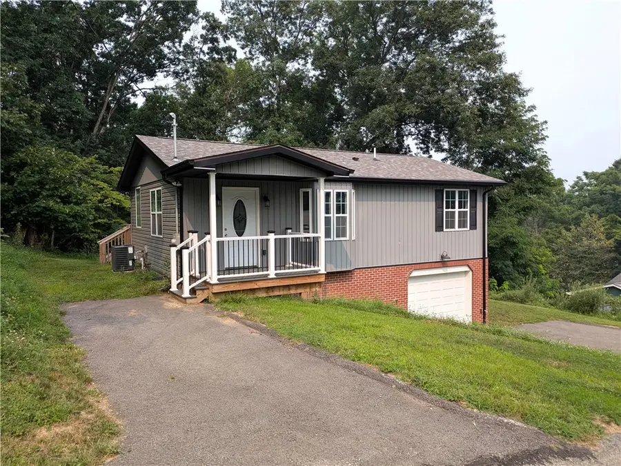 910 Burton, Youngwood, PA 15697 - #2