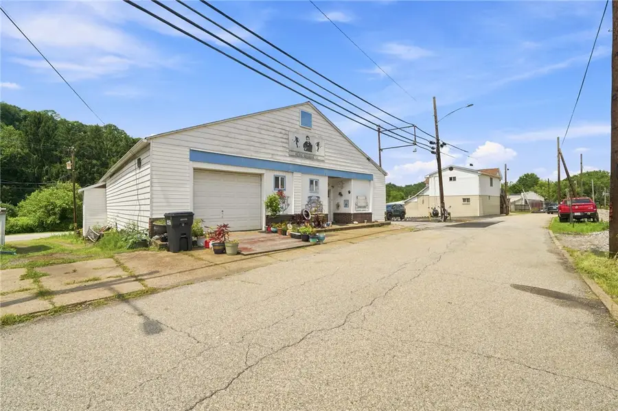 204 2nd Avenue, Sutersville, PA 15083 - #3