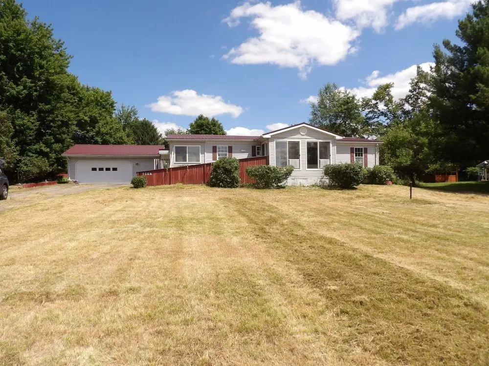 9266 Obrian Dr, Linesville, PA 16424 - #1