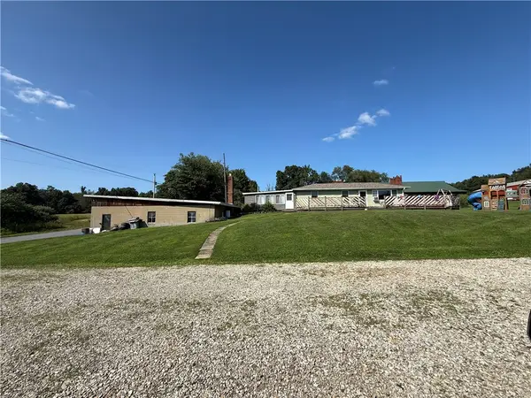 636 Brush Creek Rd, Homer City, PA 15748