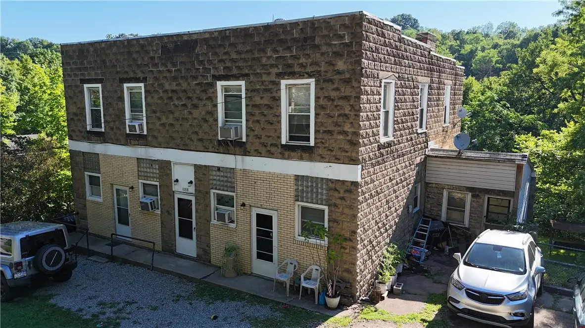 1088 Milltown Rd, Verona, PA 15147 - #1