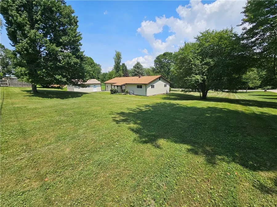 113 Muldoon Rd, Butler, PA 16001 - #3
