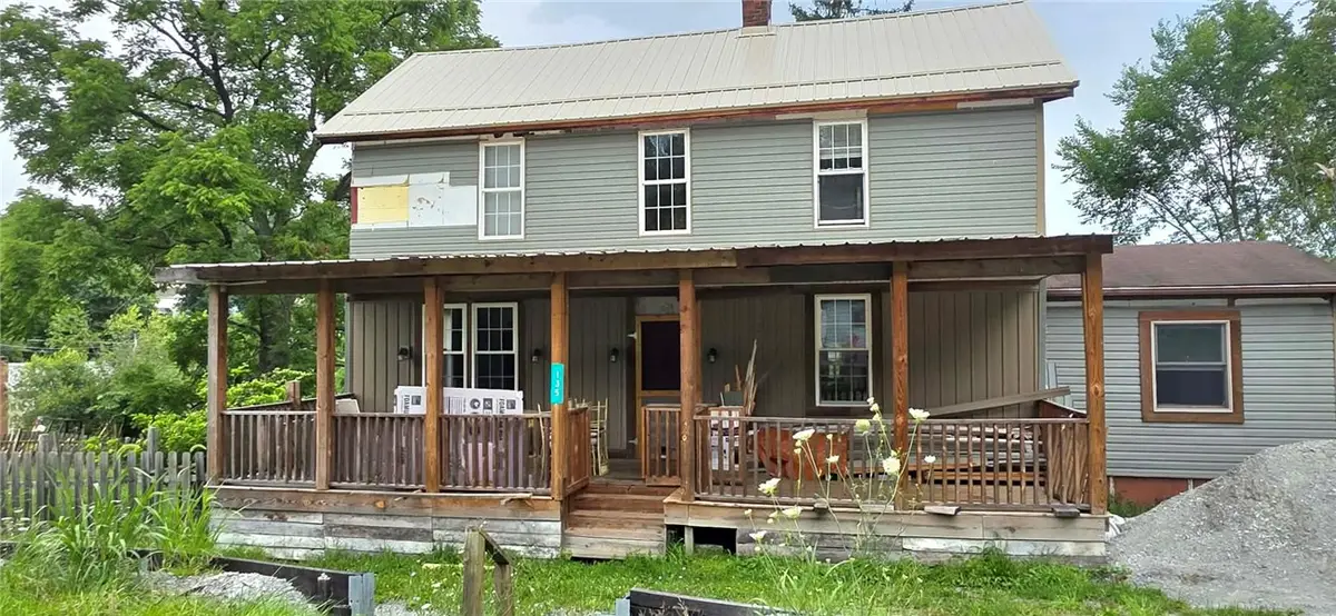 135 Landfill Rd, Alverton, PA 15612 - #1