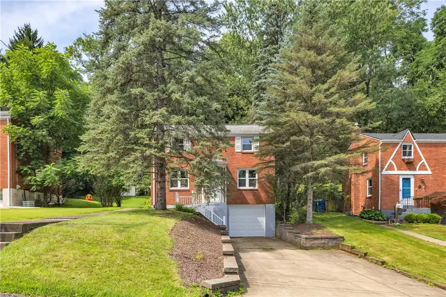 890 Stevendale Dr, Pittsburgh, PA 15221 - #2