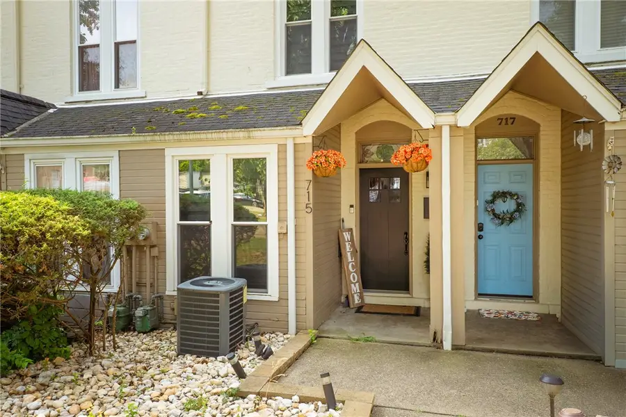 715 Chautauqua Ct, Pittsburgh, PA 15214 - #2