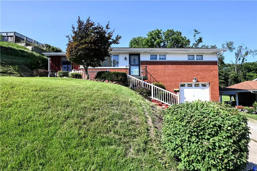 129 Pennsylvania Blvd., Monessen, PA 15062 - #2