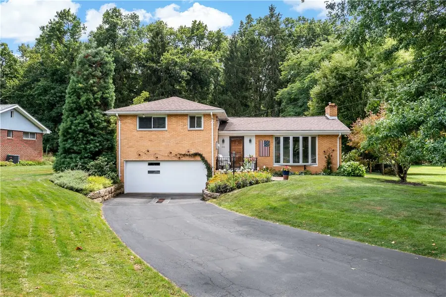124 Oak Hills Manor, Butler, PA 16002 - #2