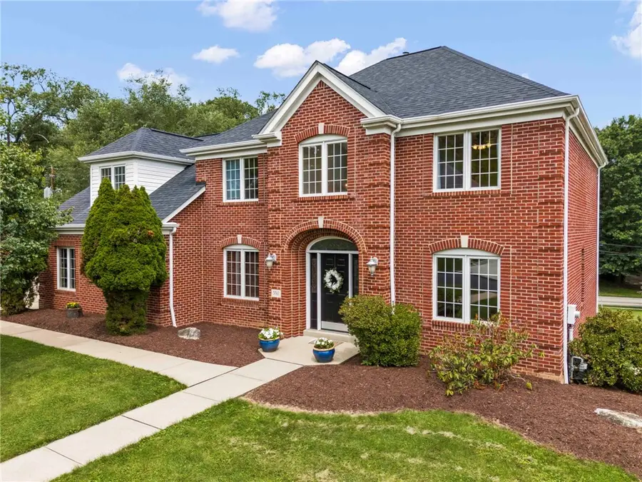5517 Saddlebrook Drive, Bethel Park, PA 15102 - #2