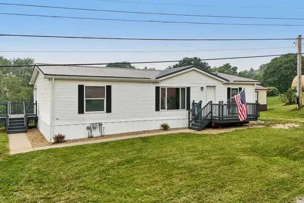 122 Idaho Street, Shelocta, PA 15774