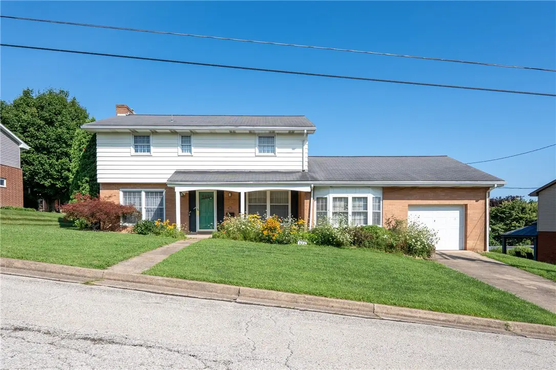 320 W 1st Ave, Latrobe, PA 15650 - #1