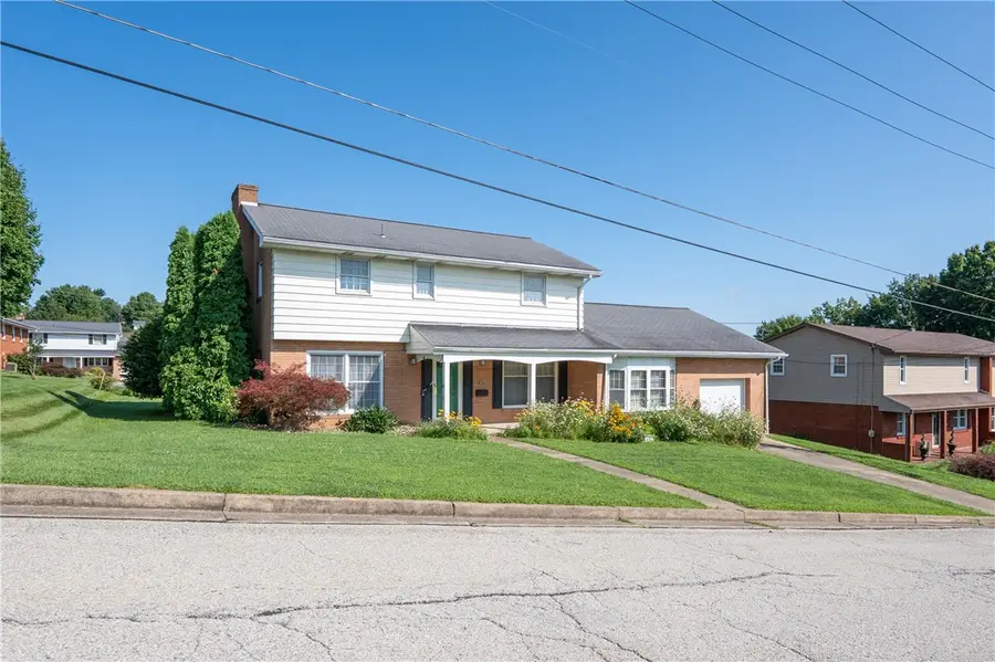 320 W 1st Ave, Latrobe, PA 15650 - #2