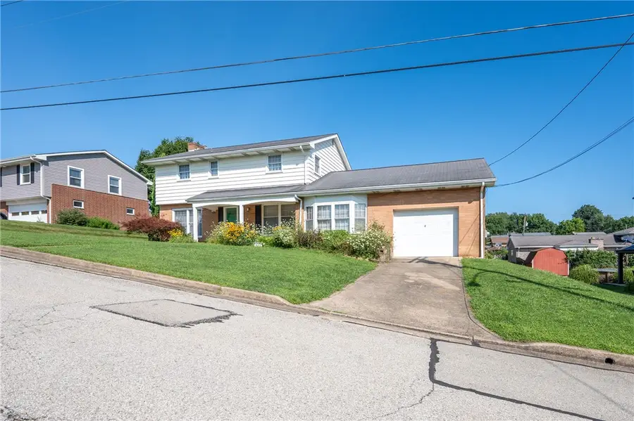 320 W 1st Ave, Latrobe, PA 15650 - #3