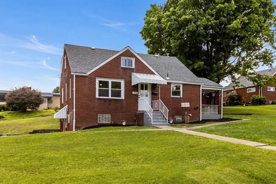 1376 Peterson Dr, Clairton, PA 15025 - #3