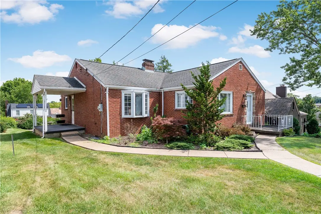 169 Crestview Dr, Pittsburgh, PA 15236 - #1