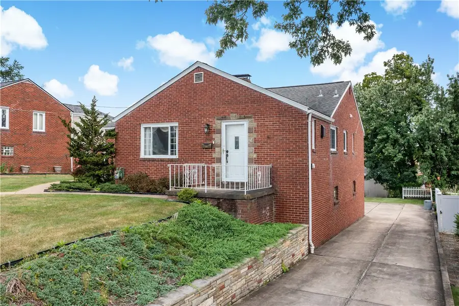 169 Crestview Dr, Pittsburgh, PA 15236 - #3