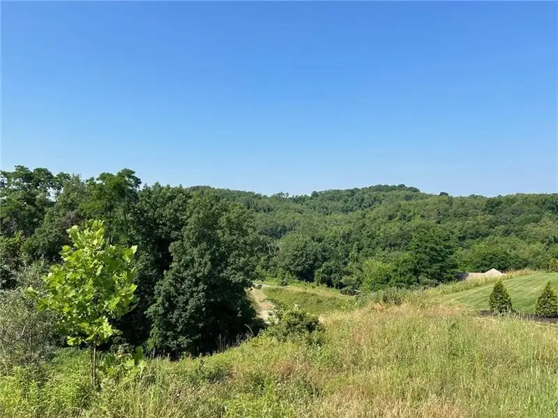 4013 Shenandoah Dr, Jefferson Hills, PA 15025 - #3