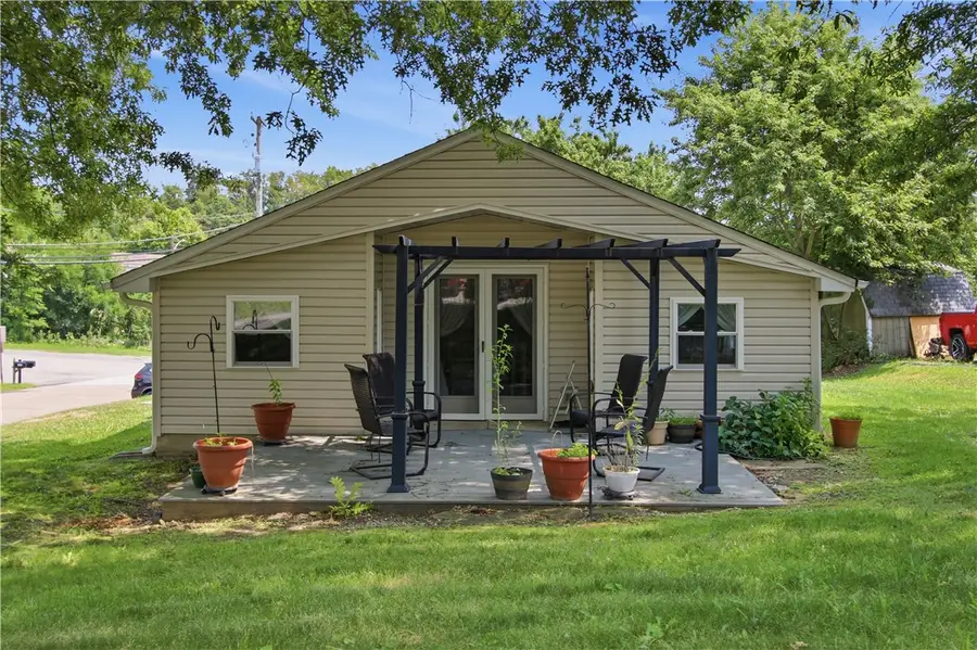 400 Virginia Drive, Oakdale, PA 15071 - #2