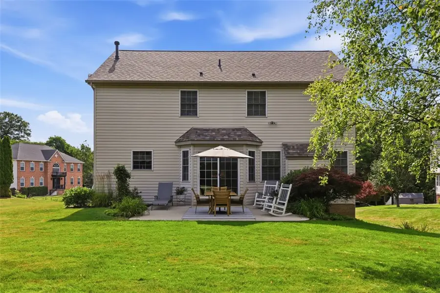 115 Shady Hollow Dr, Baden, PA 15005 - #2