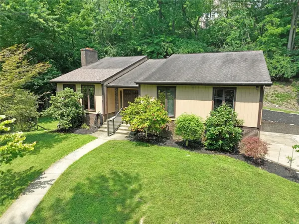 986 Segar Rd, Pittsburgh, PA 15243